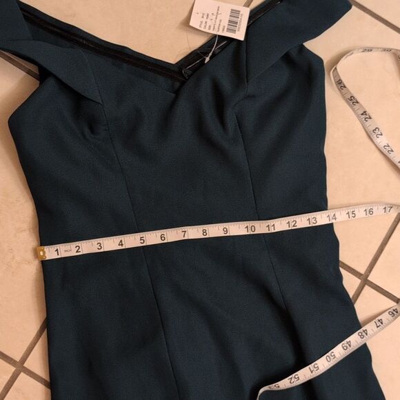 NWT Dessy Collection Off-the-Shoulder Criss Cross Back Trumpet Gown Green 4 - Picture 7 of 14